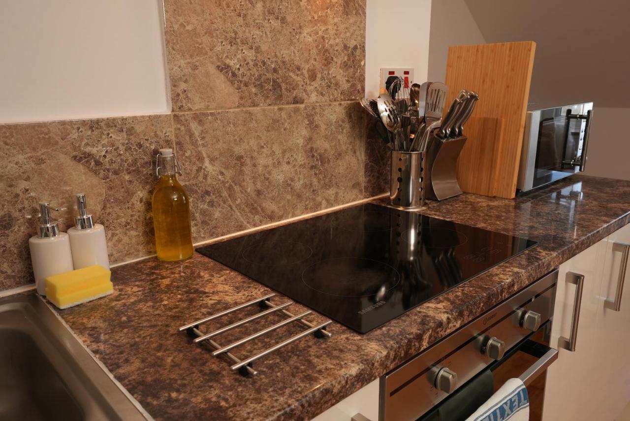 The Loft - King Bed, Central, Entire Apartment كامبريدج المظهر الخارجي الصورة